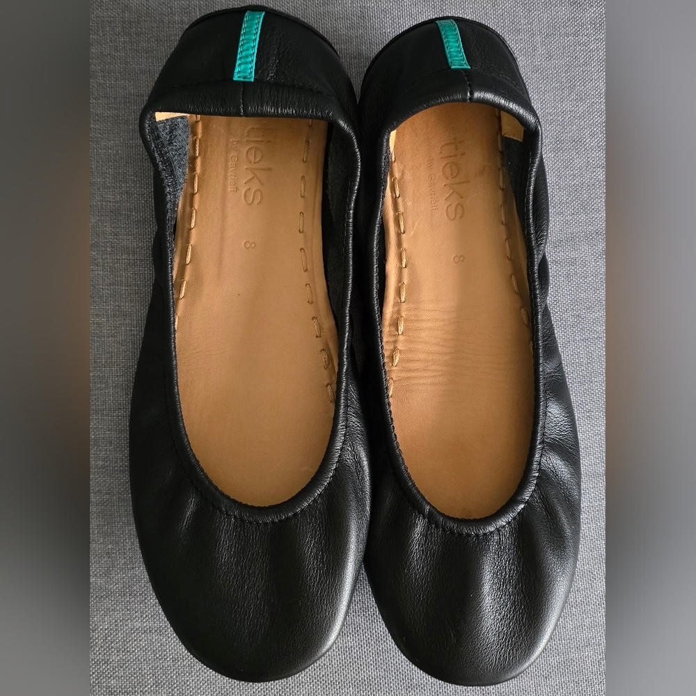 Tieks Matte Black Leather Flats size 8